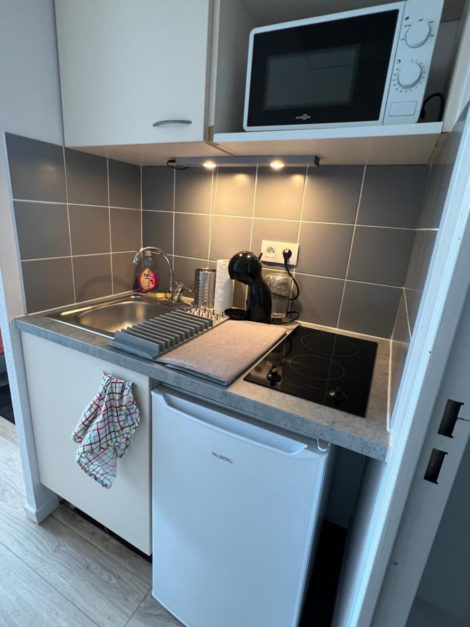 Studio Appart'Hotel Gare Tgv Avec Place Privee 亞維農 外观 照片